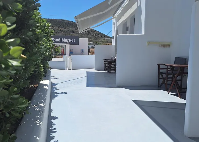 Harmony Naousa (Paros)