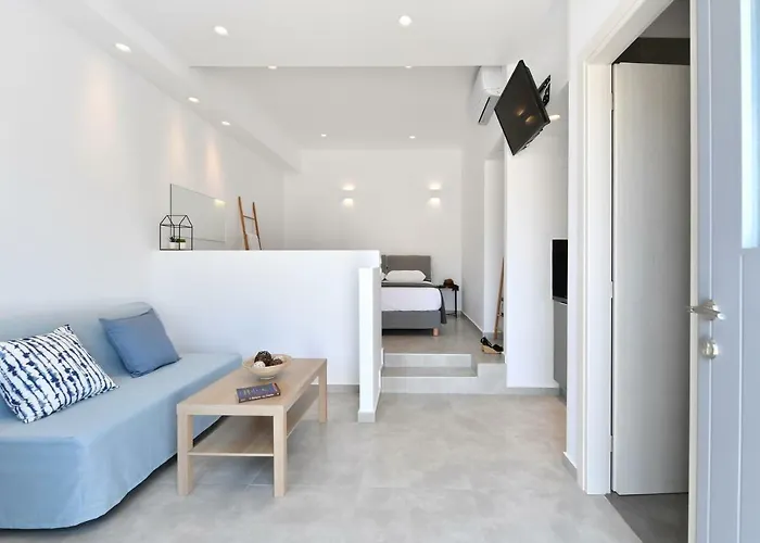 Harmony * Naousa (Paros)