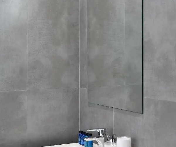 Harmony Naousa (Paros)