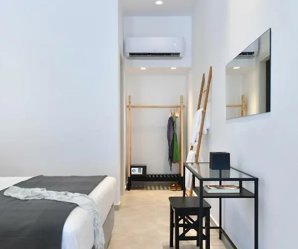 Harmony * Naousa (Paros)